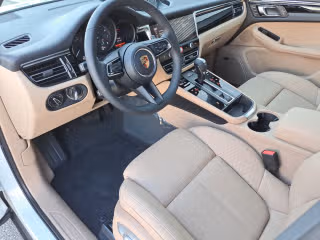 2026 Porsche Macan Base - Photo 25