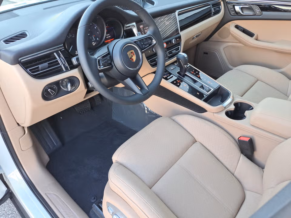2026 Porsche Macan Base - Photo 27