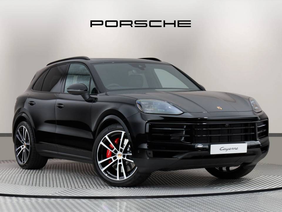 2026 PORSCHE CAYENNE