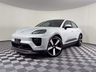 Used 2024 Porsche Macan Base with VIN WP1AA2XA8RL001142 for sale in Houston, TX