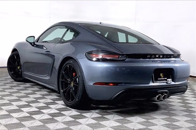 2025 Porsche 718 S - Photo 18