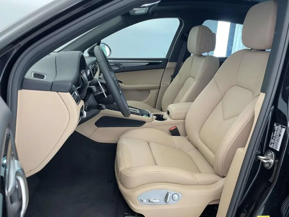 2026 Porsche Macan Base - Photo 39