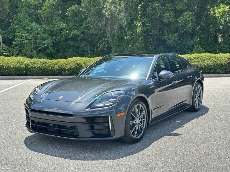 2026 Porsche Panamera