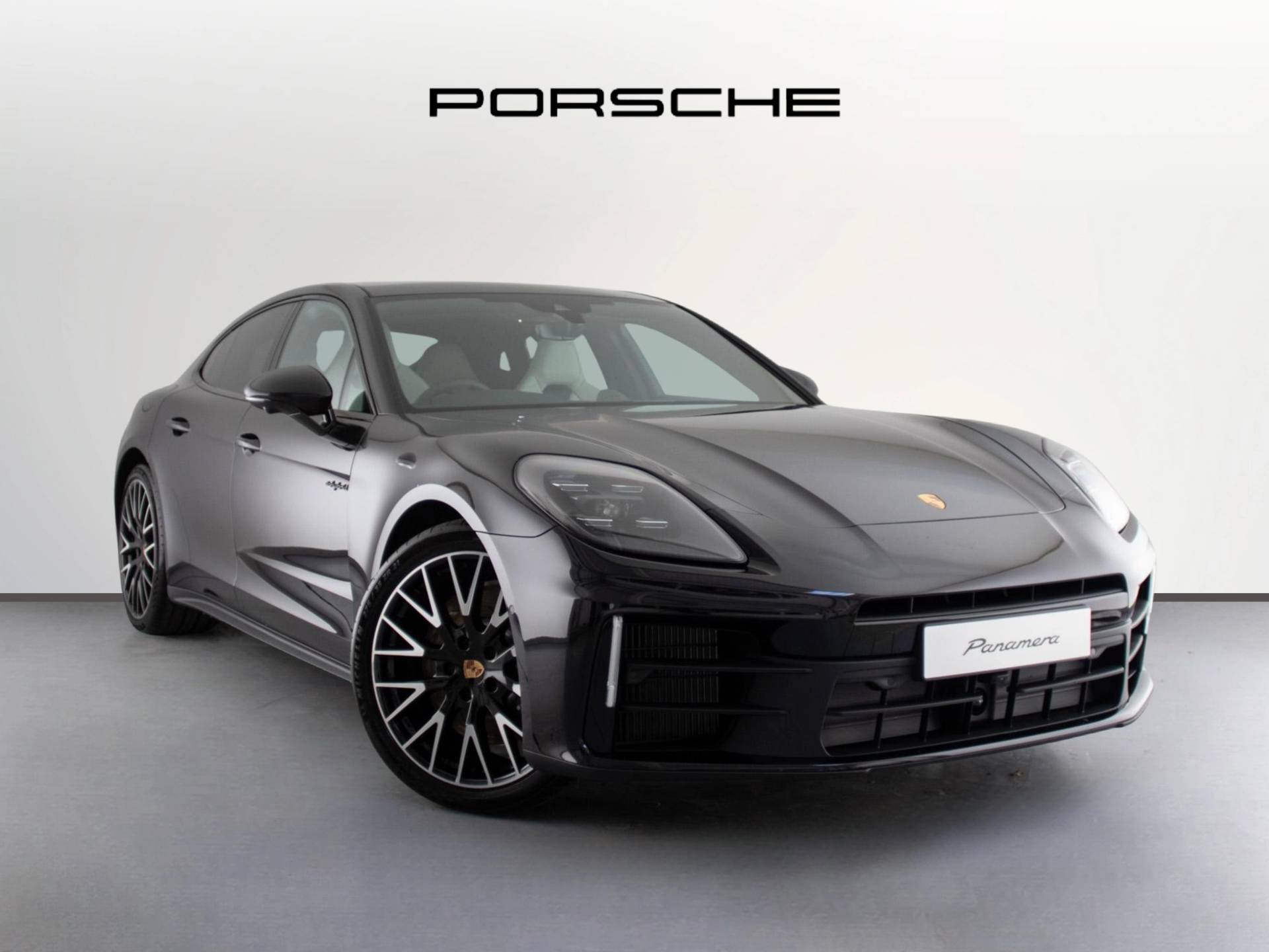Panamera 4 E-Hybrid, photo 1 of 56