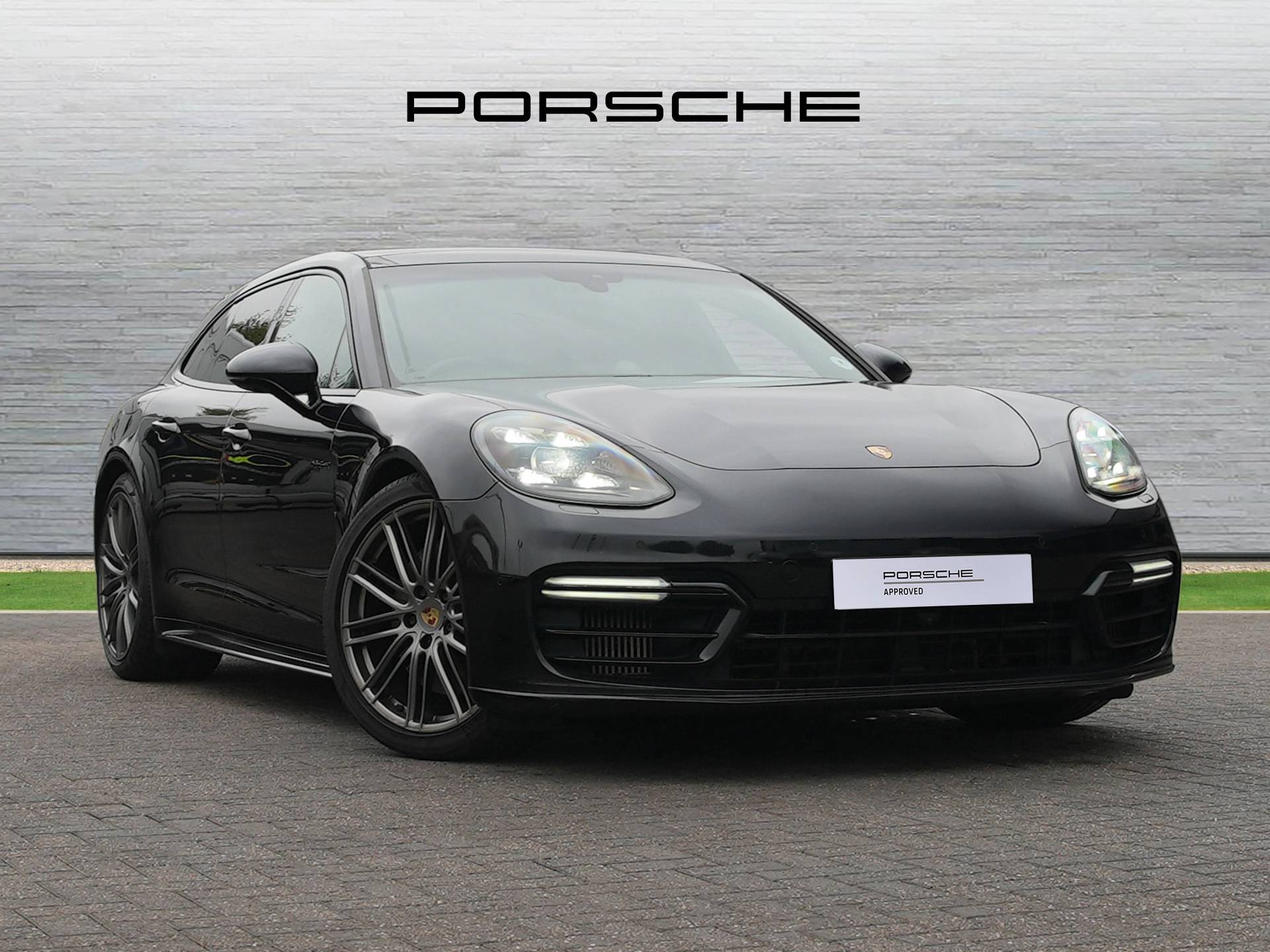 Panamera 4 E-Hybrid Sport Turismo, photo 1 of 46