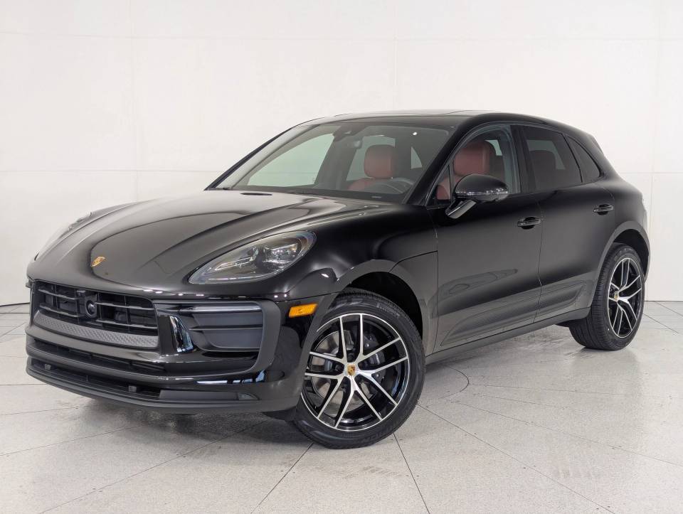 2026 Porsche Macan