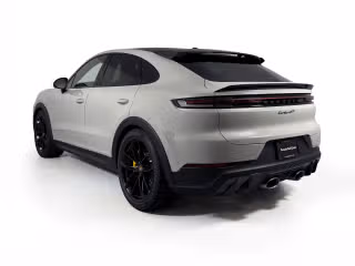 2026 Porsche Cayenne Coup Turbo GT - Photo 17