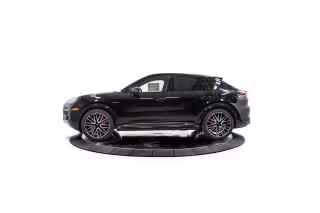2026 Porsche Cayenne Coup Turbo E-Hybrid - Photo 9