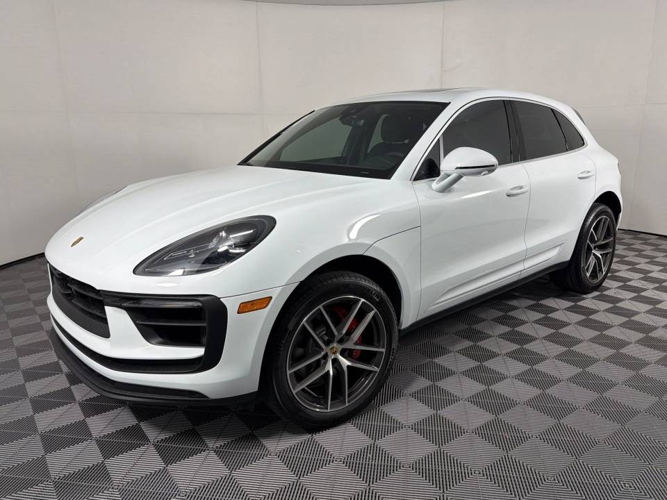 2026 Porsche Macan S