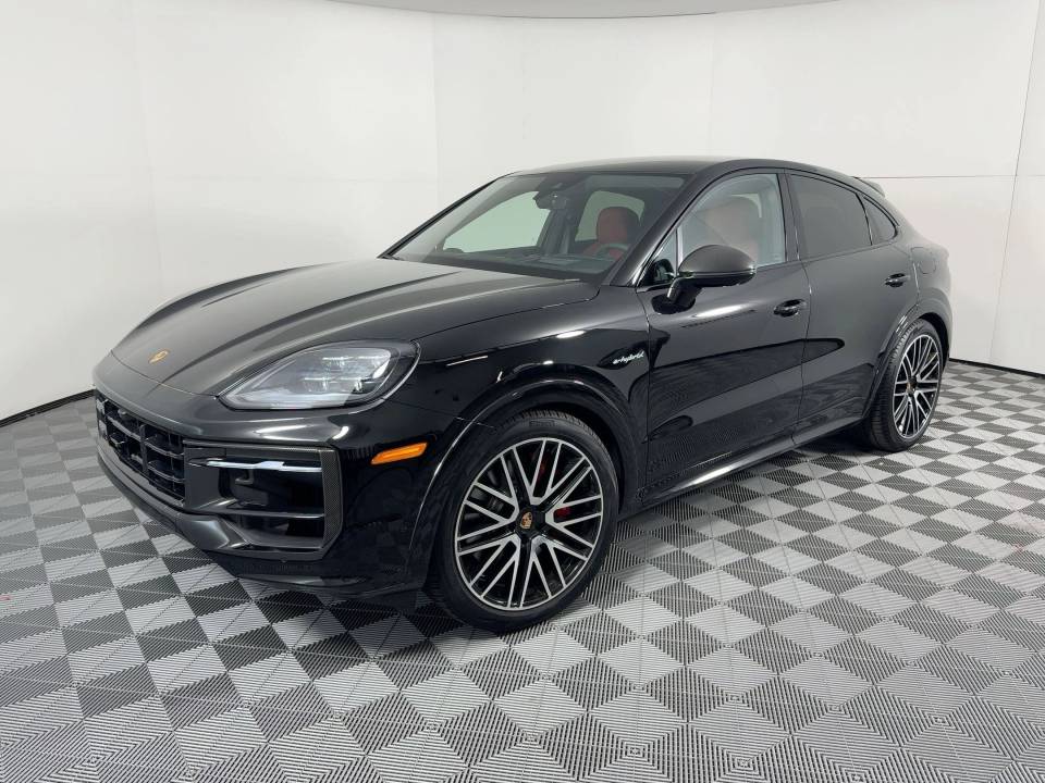 2025 Porsche Cayenne Coup