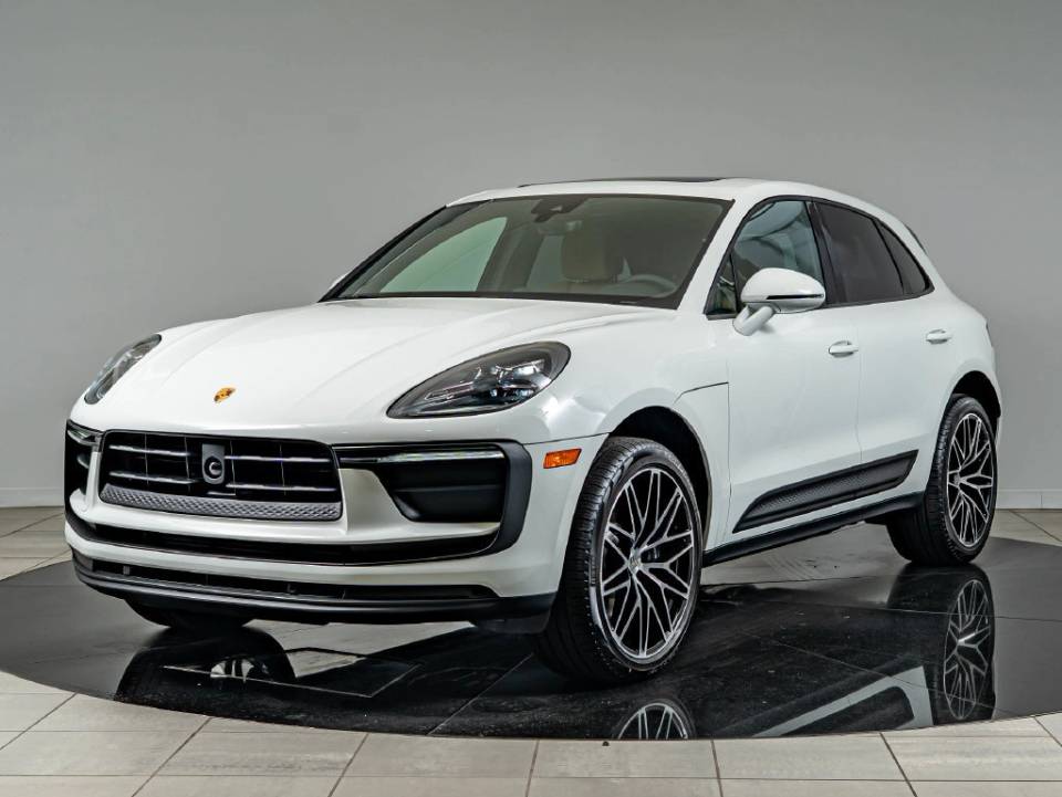 2026 Porsche Macan