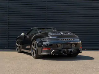 2026 Porsche 911 Spirit 70 - Photo 21