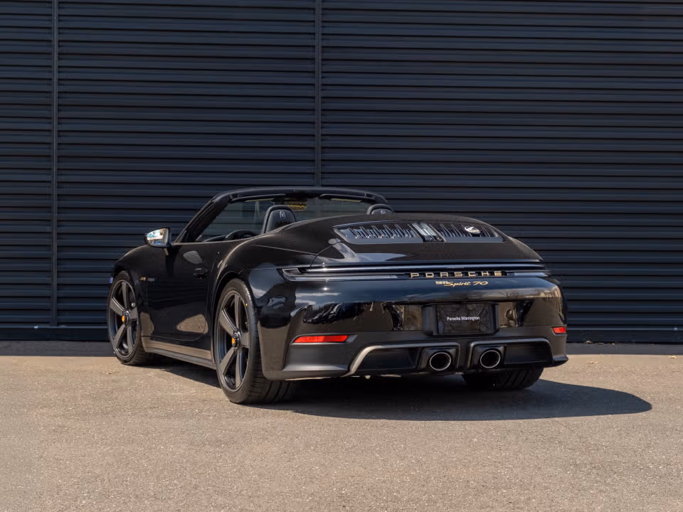 2026 Porsche 911 Spirit 70 - Photo 19