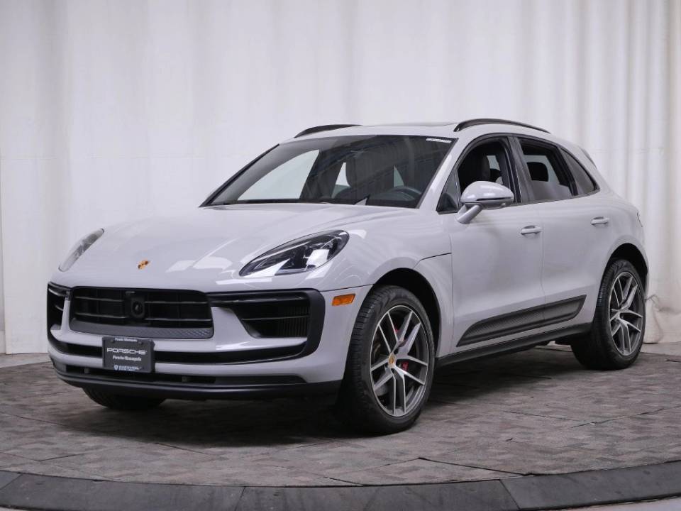 2023 Porsche Macan