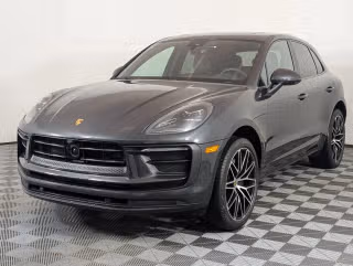 2025 Porsche Macan