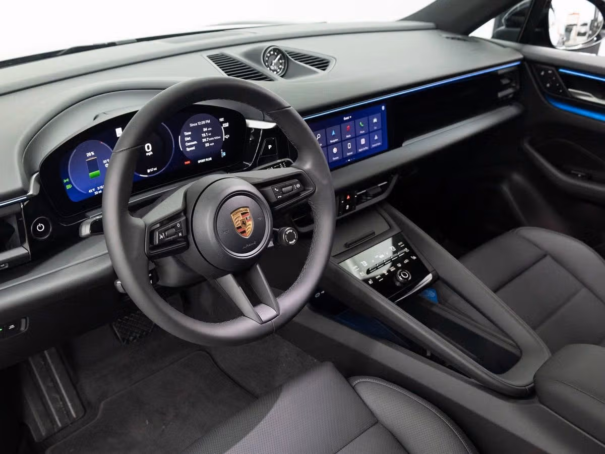2026 Porsche Macan Base - Photo 28