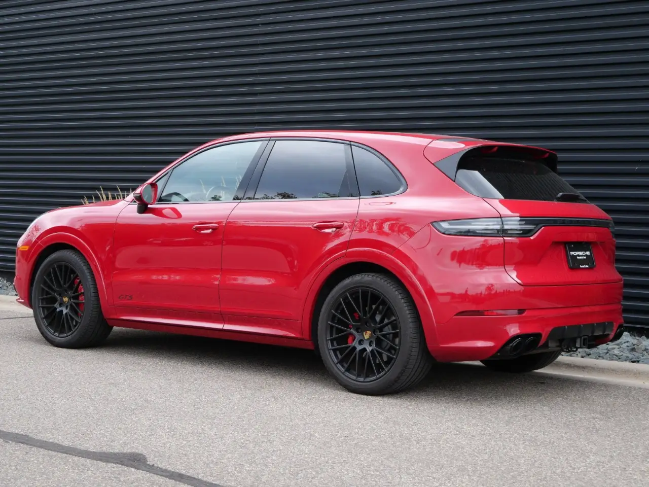 2023 Porsche Cayenne GTS - Photo 24