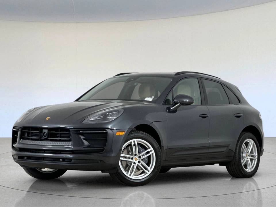 2026 Porsche Macan Base