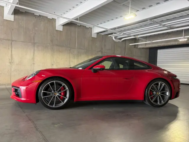 2024 Porsche 911 - Photo 14