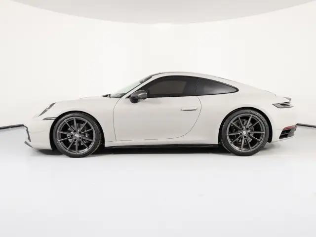 2024 Porsche 911 T - Photo 14