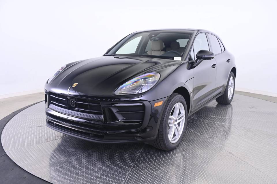 2026 Porsche Macan