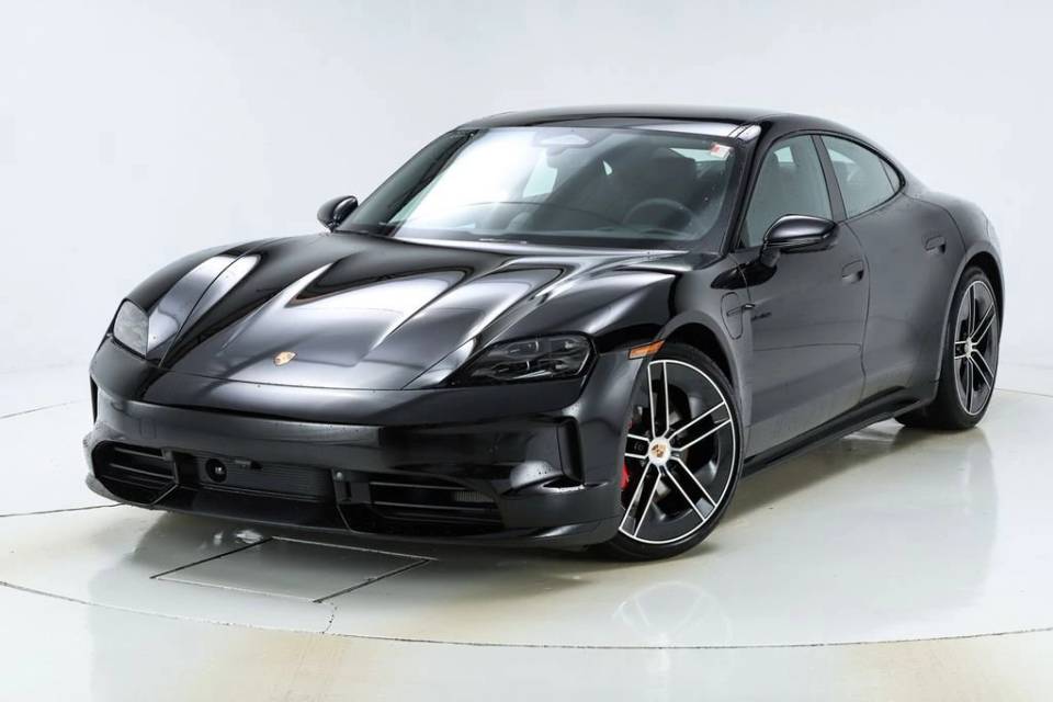 2026 Porsche Taycan 4S Black Edition