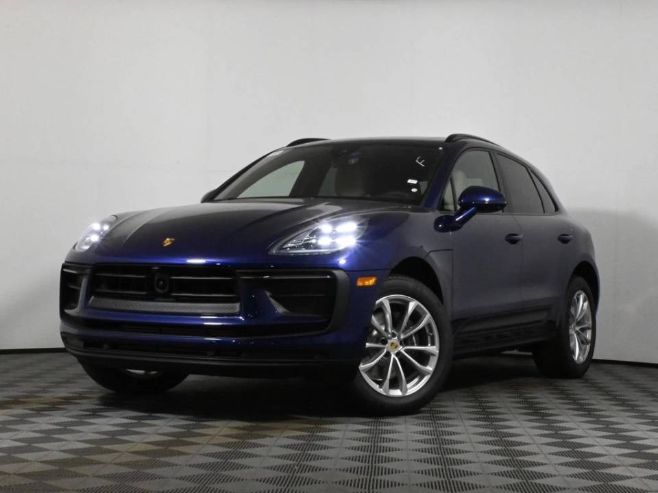 2025 Porsche Macan
