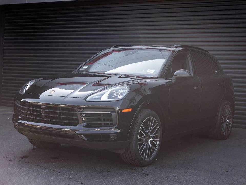 2023 Porsche Cayenne Base