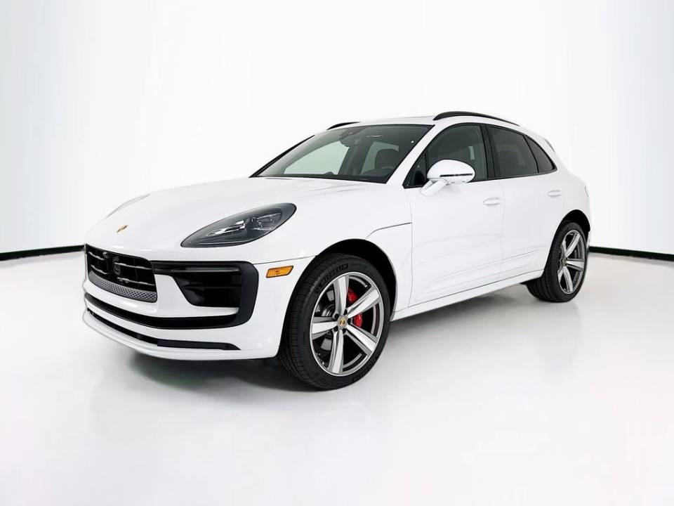 2026 Porsche Macan