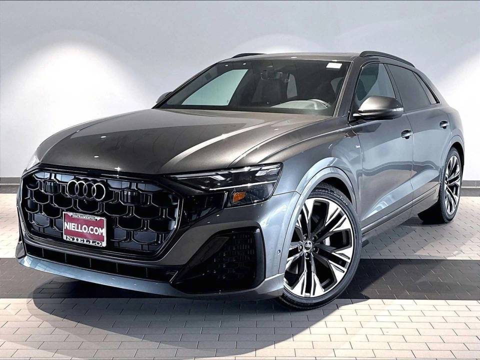2026 Audi Q8 Premium Plus