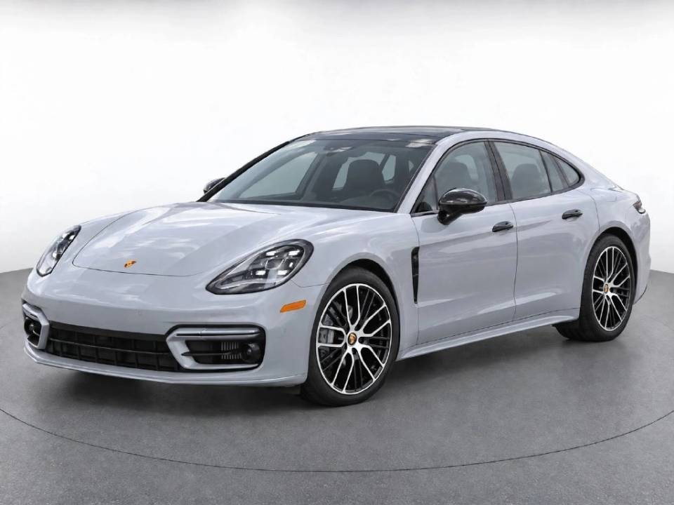 2023 Porsche Panamera 4
