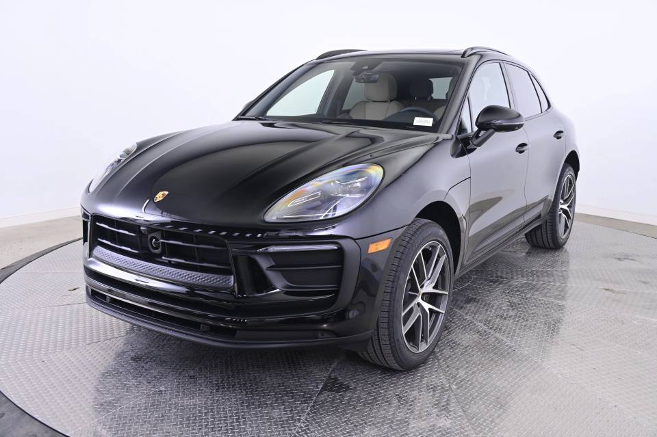 2026 Porsche Macan