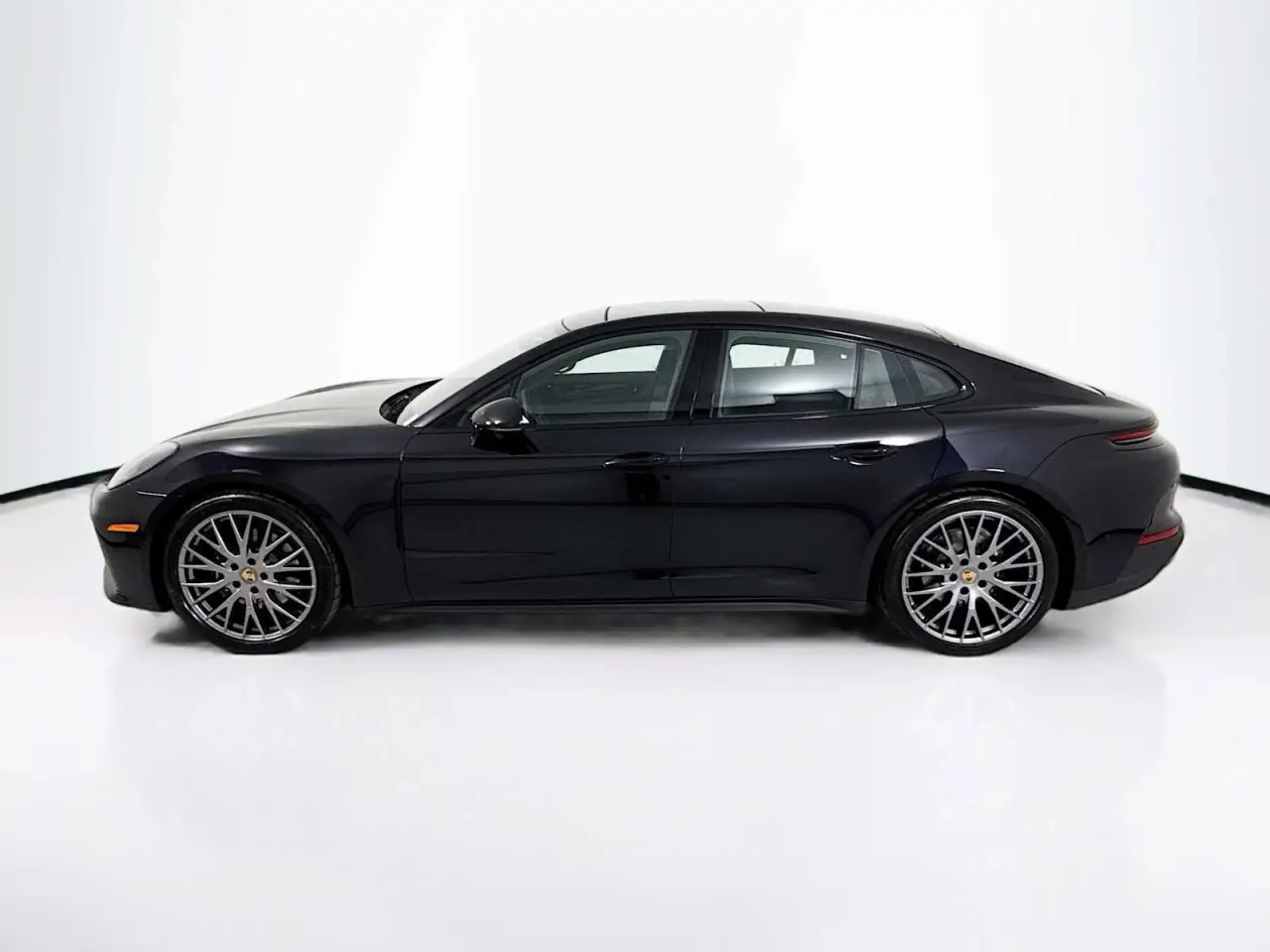 2026 Porsche Panamera Base - Photo 16