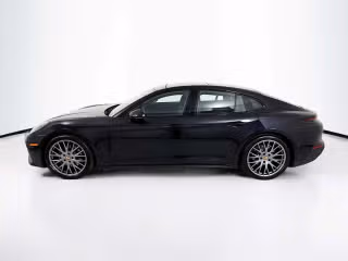 2026 Porsche Panamera Base - Photo 9