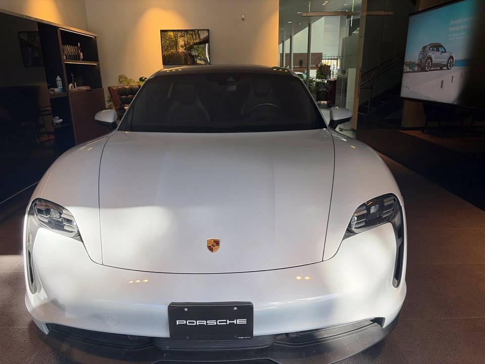 2023 Porsche Taycan