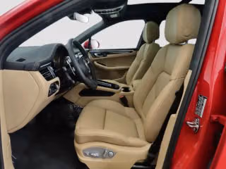 2025 Porsche Macan Base - Photo 33