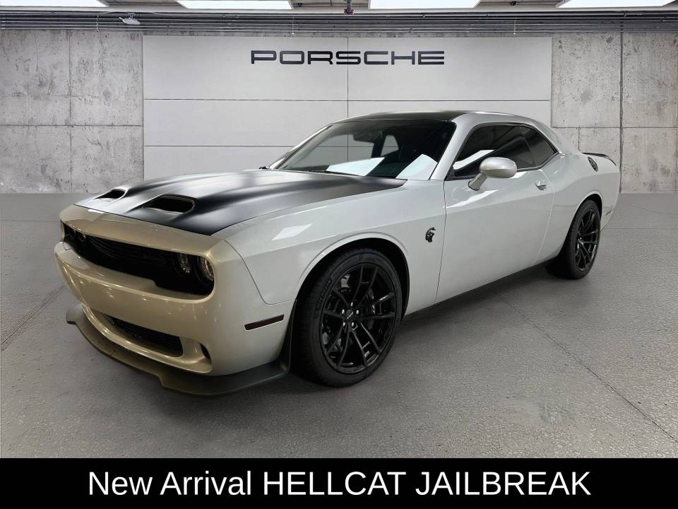 2023 Dodge Challenger SRT