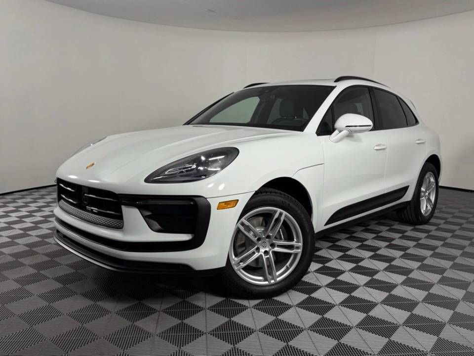 2026 Porsche Macan