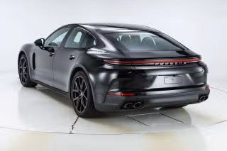 2026 Porsche Panamera Base - Photo 17