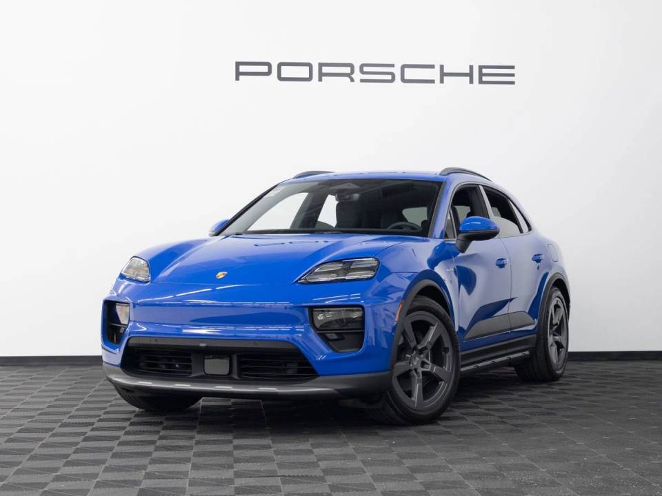 2026 Porsche Macan