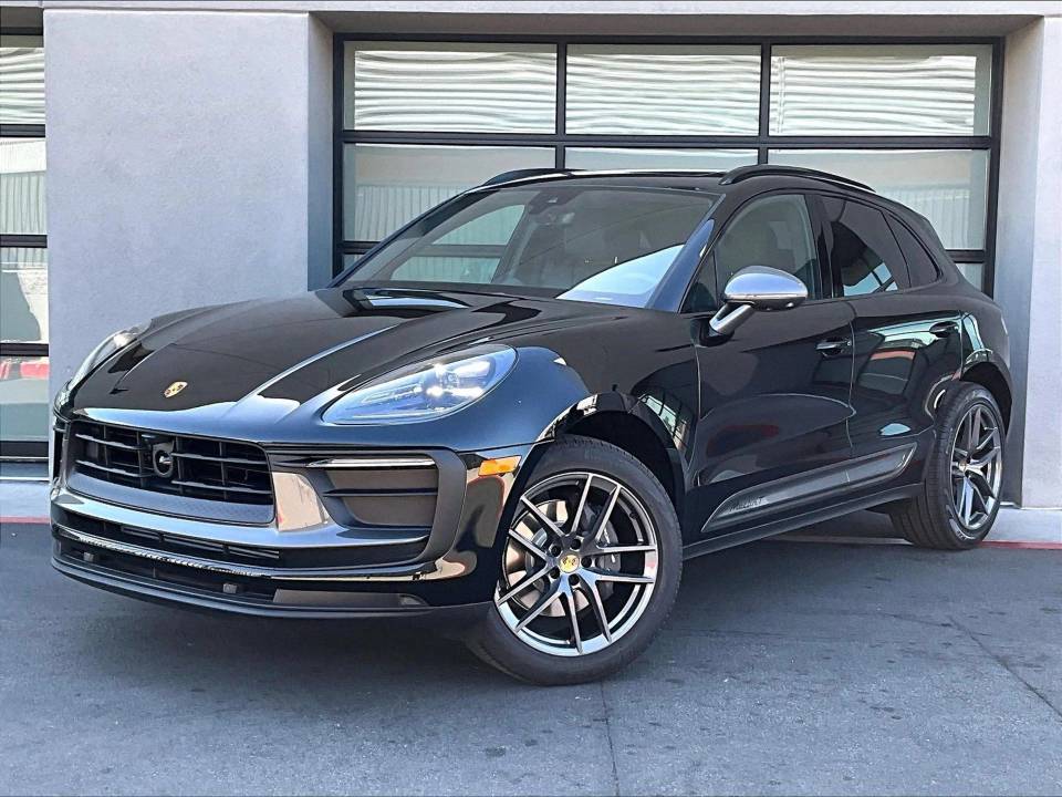2026 Porsche Macan