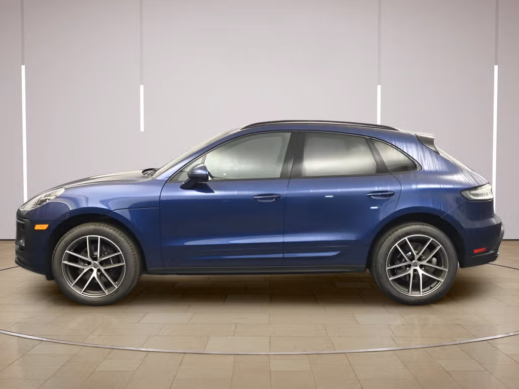 2026 Porsche Macan Base - Photo 12