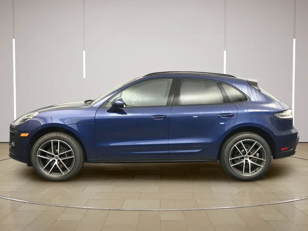 2026 Porsche Macan Base - Photo 16