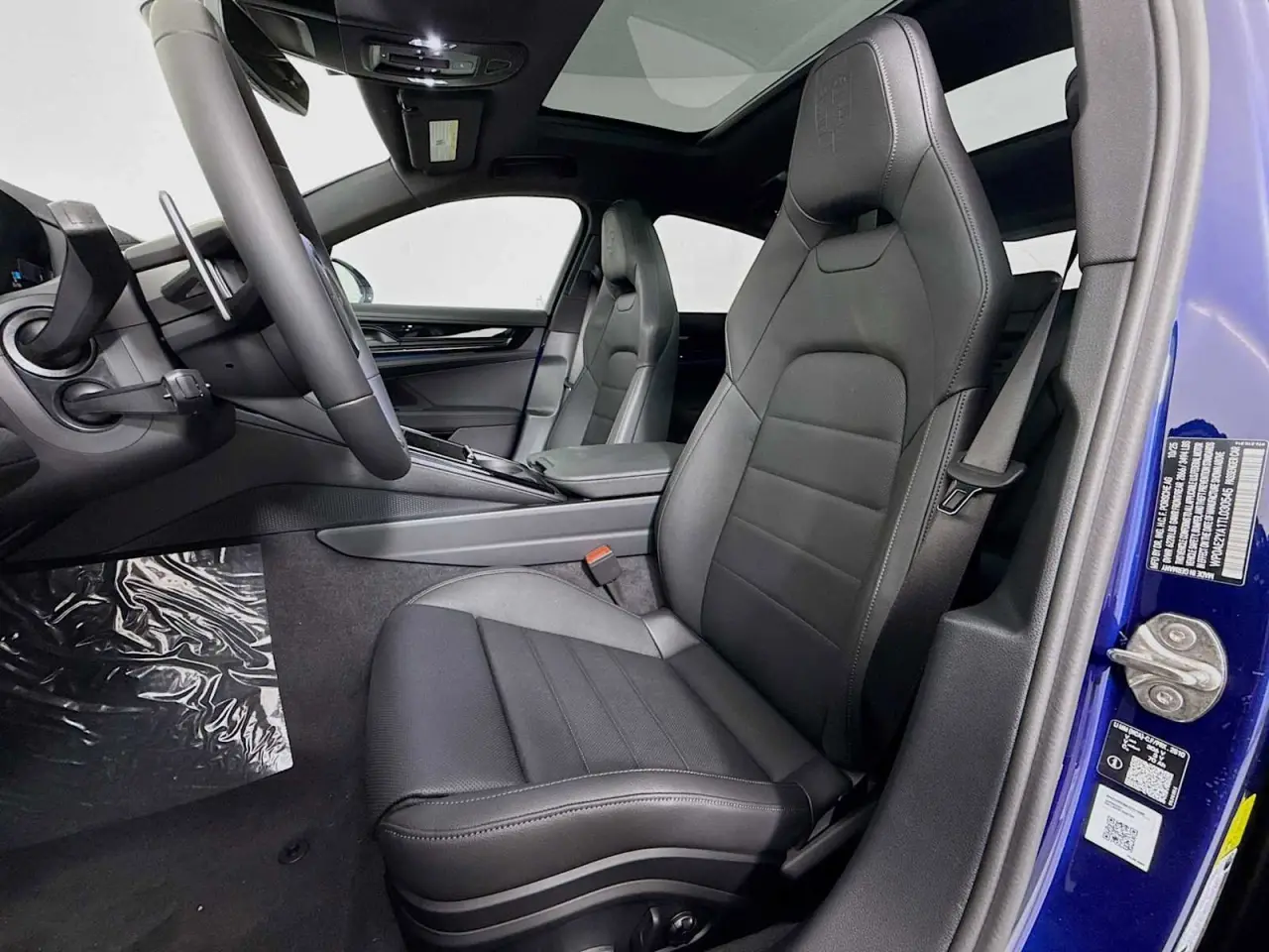 2026 Porsche Panamera 4 E-Hybrid - Photo 40