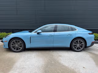 2026 Porsche Panamera 4 E-Hybrid - Photo 9