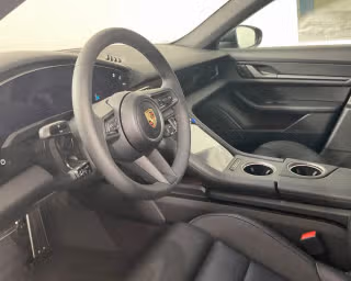 2025 Porsche Taycan Base - Photo 25