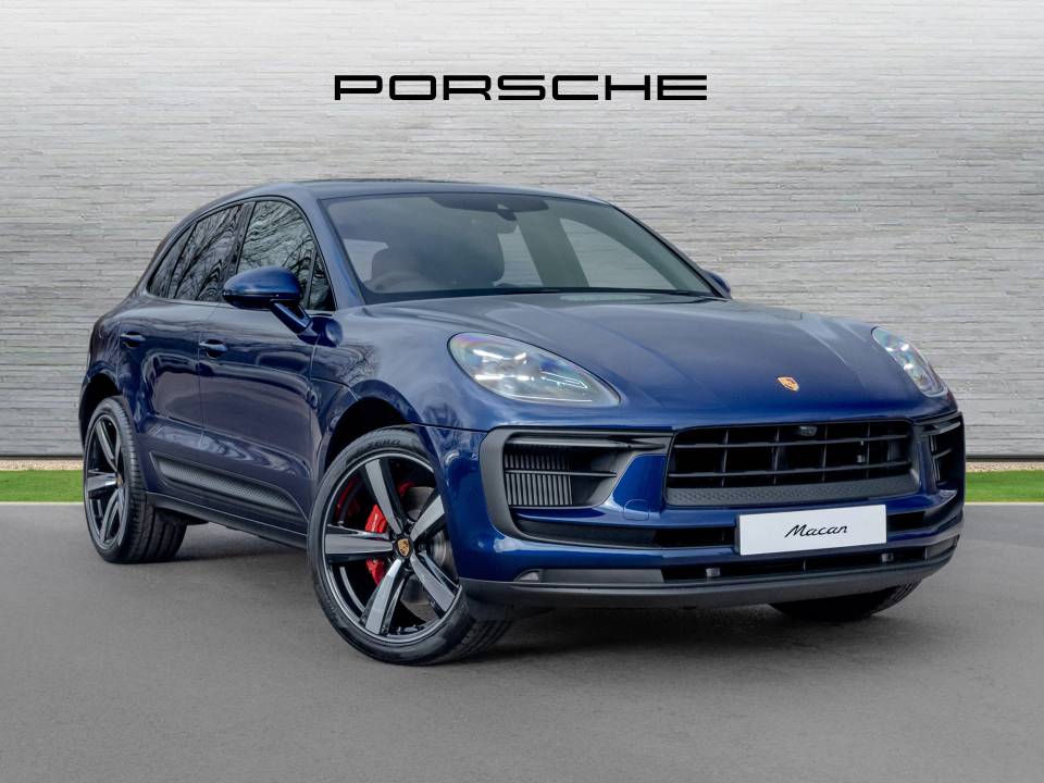 2026 PORSCHE MACAN