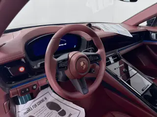 2025 Porsche Panamera Base - Photo 29