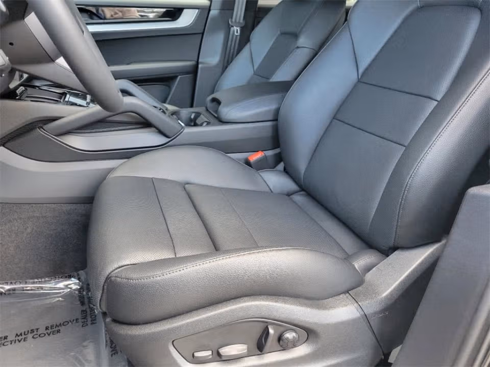 2025 Porsche Cayenne Base - Photo 35