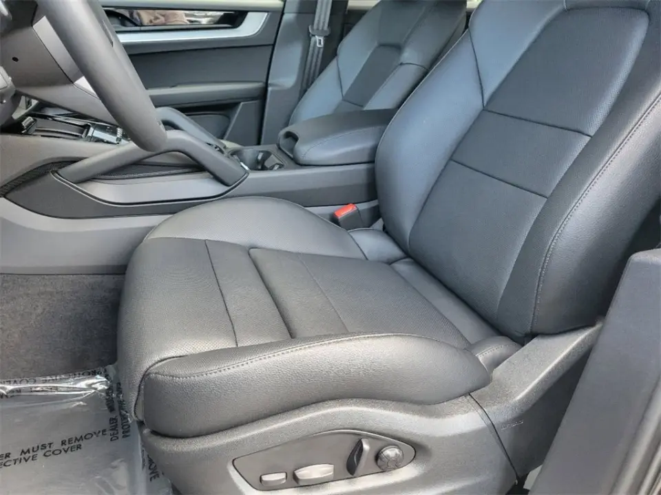 2025 Porsche Cayenne Base - Photo 39